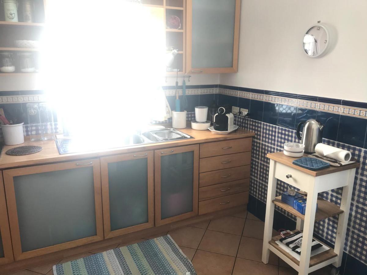 Casa Vacanze Pizzofalcone 41B Наполи Екстериор снимка