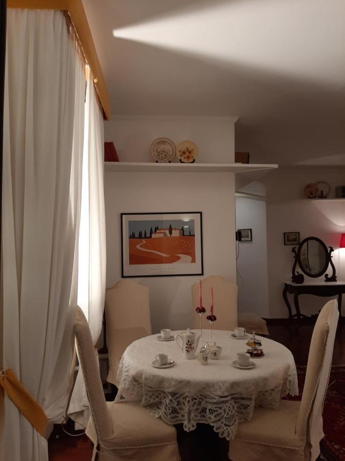 Casa Vacanze Pizzofalcone 41B Наполи Екстериор снимка